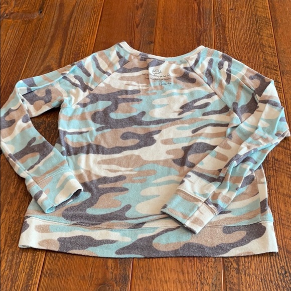 Peace Love World Girls size 10 Camo Fleece - Picture 2 of 7